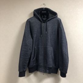 アルマーニの6KSM60 SJL4Z グレー 裏起毛 ジップアップフーディーパーカーの買取実績です。