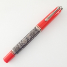 新宿店で、ペリカンのトレドM910、ペン先18Kの万年筆を買取いたしました。状態は若干の使用感があるお品物です。
