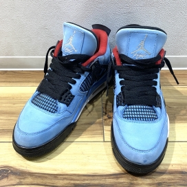ナイキのトラビススコットコラボ ブルー エアジョーダン4 308497-406の買取実績です。