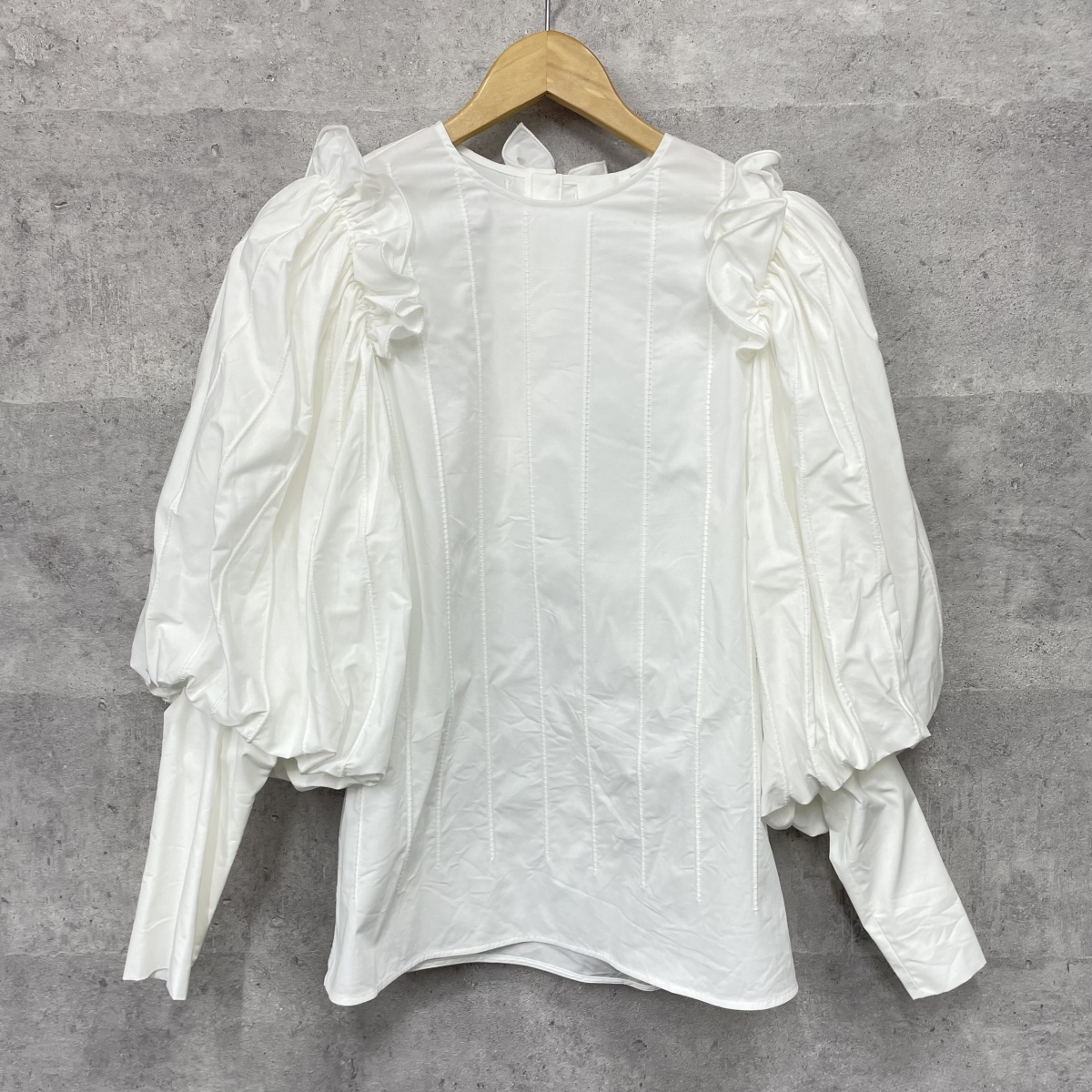 yori シロコンブラウス