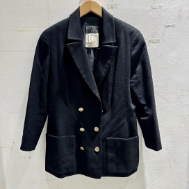 シャネルのブラック カシミヤ100 21652 ダブルブレストジャケットの買取実績です。