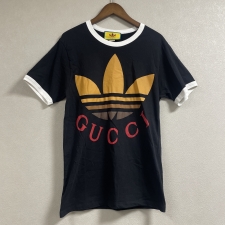 グッチ ×アディダス フロントロゴプリント半袖Tシャツ 727694 買取実績です。