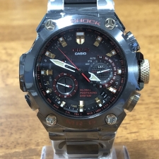 G-SHOCK(gショック) GPSハイブリッド電波ソーラー MRG-G1000B-1A4 AKA-ZONAE 赤備え 買取実績です。