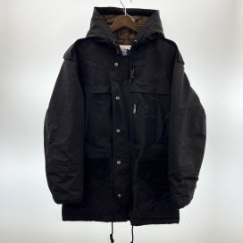 ジュンヤワタナベの×ノースフェイス ナイロン GORE-TEX マウンテンパーカー ジャケット ブラック WD-J903の買取実績です。