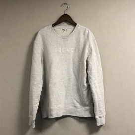 ロエベのH526Y24J17 エンブロダイアリー ロゴ刺繍 クルーネックスウェットトレーナ― グレー コットンの買取実績です。