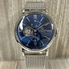 銀座本店で、オリエントスターのパワーリザーブのシースルーバック自動巻き腕時計DK03-C0-B CSを買取いたしました。状態は目立つ傷、汚れ、使用感のある中古品です。