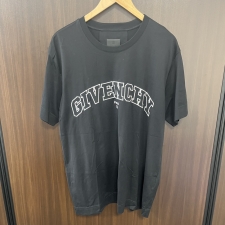 ジバンシィ ブラック カレッジロゴTシャツ BM71CW3Y6B 買取実績です。