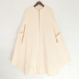 セリーヌのカシミヤ混ウール ポンチョコート 2 BN39/5955２の買取実績です。