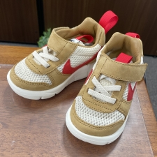 ナイキ BV1036-100 ×TOM SACHS CRAFT MARS YARD2.0 TD 13cm 買取実績です。