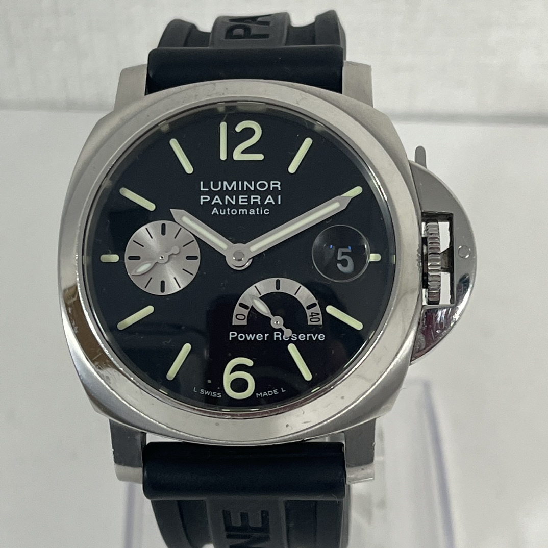 パネライのPAM00125 ルミノール 40㎜ パワーリザーブ スモールセコンド 自動巻き時計の買取実績です。