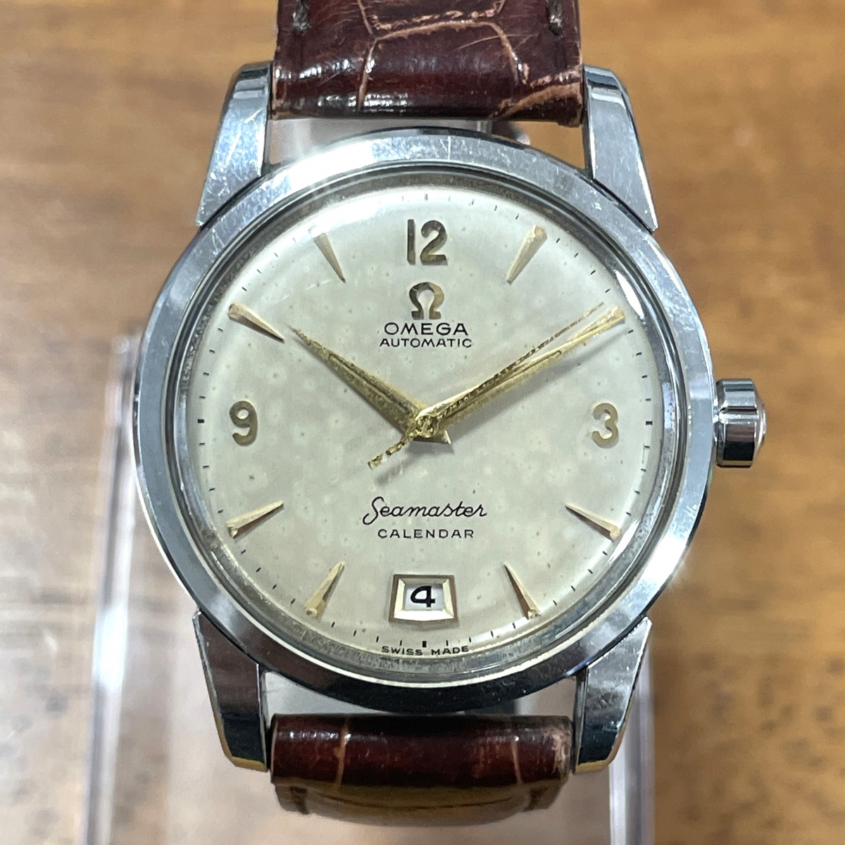 オメガのシーマスター カレンダー クサビインデックス 手巻き アンティーク腕時計の買取実績です。