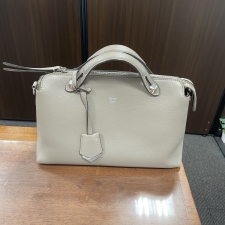 フェンディ グレージュ 2WAYバッグ バイザウェイ 8BL124-1D5 買取実績です。