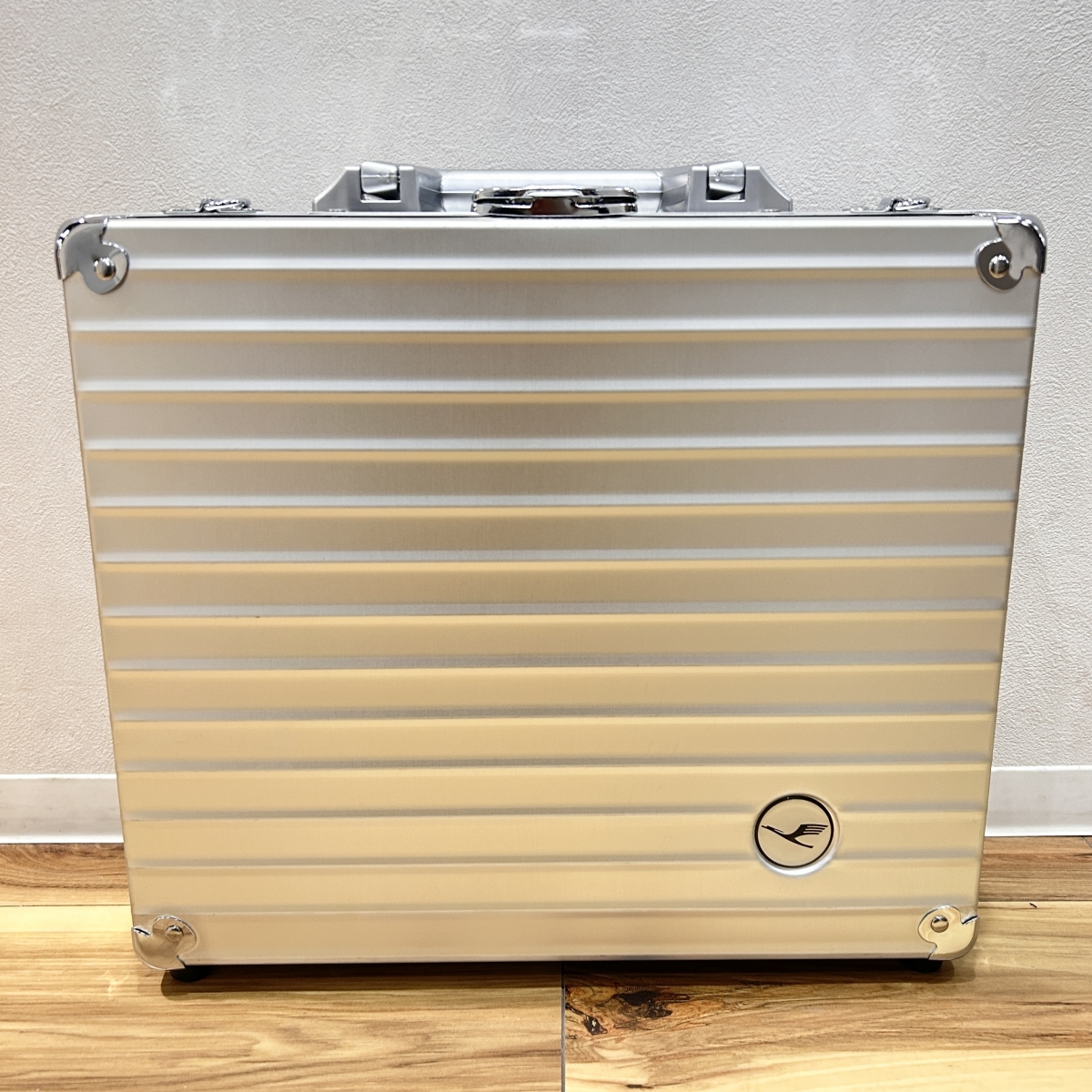 リモワ　rimowa ルフトハンザ　Lufthansa 収納袋 楽天市場】[正規品]送料無料 5年保証付き 2019新作 RIMOWA