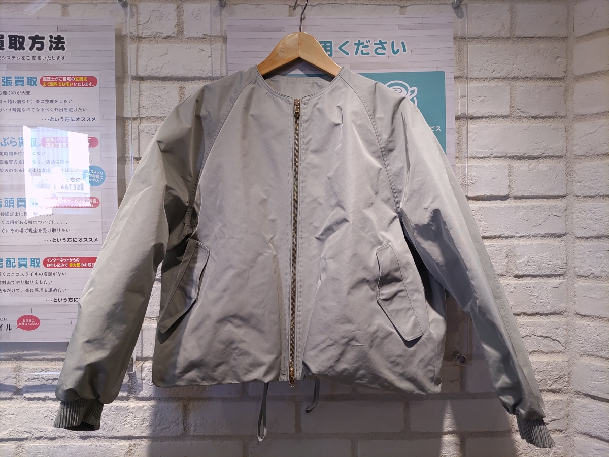 新宿店で、ドゥロワーの23AWのアイテムからノーカラージップブルゾン  