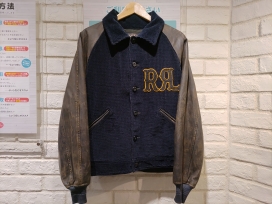 ラルフローレンの23SS アップリケロゴ オイルドレザー×コーデュロイ バーシティジャケットの買取実績です。