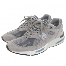 ニューバランスのグレー U991GL2 V2 UK製 スニーカーの買取実績です。