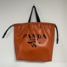 心斎橋店でヒステリックグラマーのオールレザーのパンダマニア巾着バッグを買取しました。状態は綺麗な状態の中古美品です。