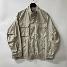 浜松入野店で、ザノースフェイスパープルレーベルのベージュカラーの65/35フィールドジャケット、NP2304Nを買取ました。状態は綺麗な状態の中古美品です。