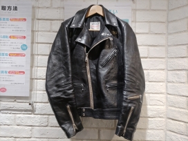 ルイスレザーの441T サイクロン フルベジタブルタンニン鞣しカウハイド ダブルライダースの買取実績です。