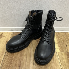 ジャンヴィトロッシ ブラック MARTISブーツ U73550.20CU0.CFC 買取実績です。