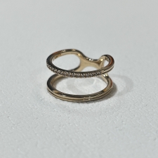 ヒロタカ BL01KDR K10 0.08ct Beluga ダイヤモンド ダブルライン リング 買取実績です。