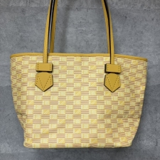 モローパリ キャンバス トートバッグ SAINT TROPEZ MEDIUM 買取実績です。