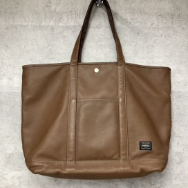 ポーター(吉田カバン)のレザー センシュアストートバッグL 381-17906の買取実績です。