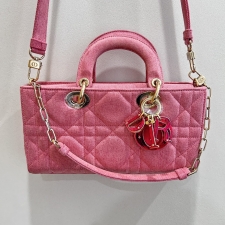 ディオール デニム Lady D-Joy ミディアムバッグ 買取実績です。