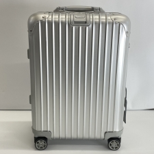 リモワ トパーズ 4輪マルチホイール キャリーケース 923.52 買取実績です。