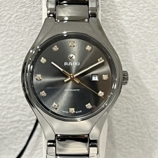 ラドー トゥルーオートマティック ダイヤモンズ 自動巻き時計 R27243732 買取実績です。