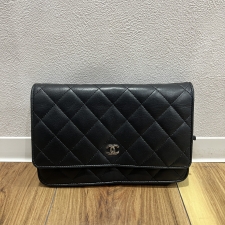 シャネル 22番台 ラムスキン マトラッセチェーンウォレット 買取実績です。