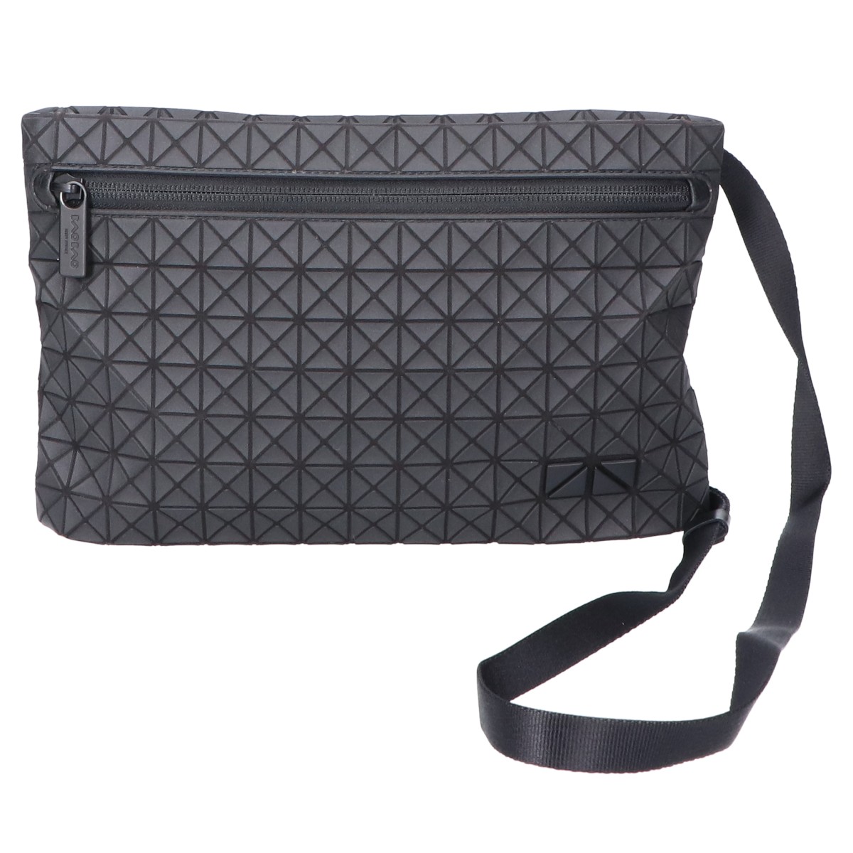 バオバオイッセイミヤケを浜松入野で買取。19AWシーズンのクロスボディ  