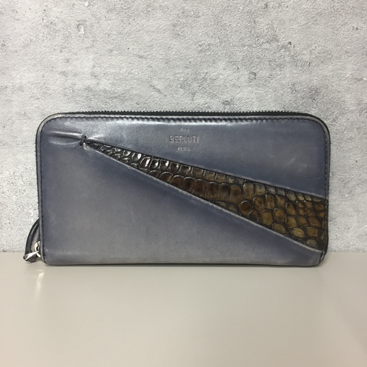 銀座でベルルッティを買取。アリゲーター×カーフレザーを使っている