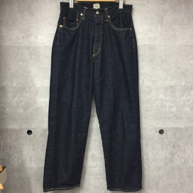東洋エンタープライズの【GOLD】1.5oz. DENIM 5POCKET WIDE PANTS GL42427Aの買取実績です。