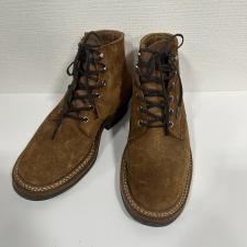 心斎橋でホワイツ買取。ブラウンのスエードのセミドレスブーツを買取ました。状態は若干の使用感がある中古品です。