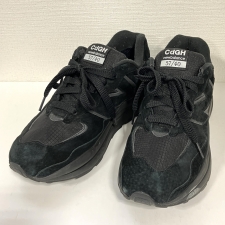 心斎橋でニューバランスを買取。コムデギャルソンオムとのコラボスニーカー、M5740GHを買取りました。状態は通常使用程度のお品物