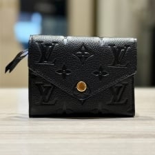 ルイヴィトン ノワール モノグラムアンプラント M64060 ポルトフォイユ・ヴィクトリーヌ 買取実績です。