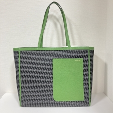 ヴァレクストラ V5B14-629-NBV2 グラスグリーン K-VAL ミディアム トート 買取実績です。