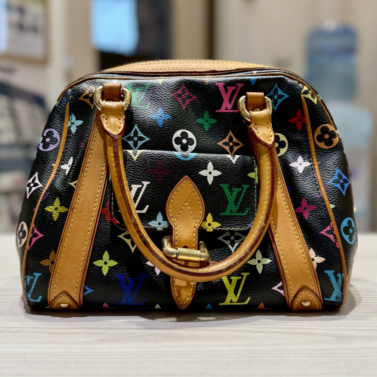 louisvuitton-multicolor-9xgc.jpg