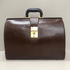 ソメスサドル レザーダレスバッグ 買取実績です。