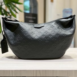 ルイヴィトンのブラック モノグラムシャドウ レザー M12510 ホーボー･ハンモックバッグの買取実績です。