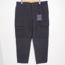 ルイヴィトンを広尾で買取。HFP02W 正規 18AW ブラック カーゴパンツを買取ました。状態は未使用品です。