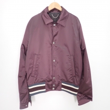広尾でルイヴィトン買取。正規 18AW ボルドー HFB67EGXC パイソンロゴ ボンバージャケットを買取ました。状態は未使用品です。