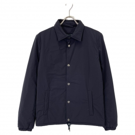 ヘルノの17526-16382 ネイビー サーモストレッチ シャツの買取実績です。