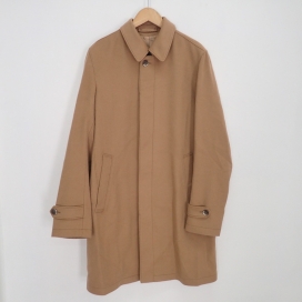ヘルノの16年 キャメル カシミヤ100 ステンカラーコートの買取実績です。