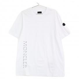 モンクレールのホワイト MAGLIA MANICHE CORTE 半袖Tシャツの買取実績です。