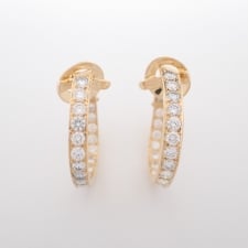 銀座でヴァンクリーフ＆アーペルを買取。750 10.8g フープダイヤ イヤリング 両耳を買取りました。状態は未使用に近い試着程度の品です。
