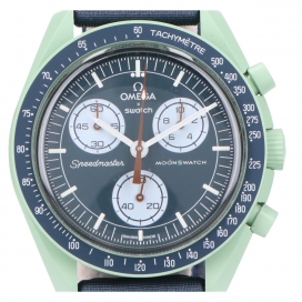 オメガの【×swatch】SO33G100 MISSION ON EARTH クオーツ時計の買取実績です。