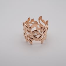 ティファニー 750 ゴールド パロマピカソ オリーブ リング 6.3g @6000 買取実績です。