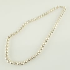 ティファニーを浜松で買取。925 ボールネックレスを買取りました。状態は若干の使用感がある中古品です。